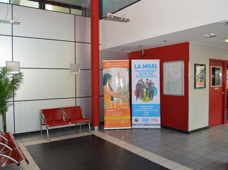 Hall d'entrée logements étudiants à Angers Résidence étudiante La Maine