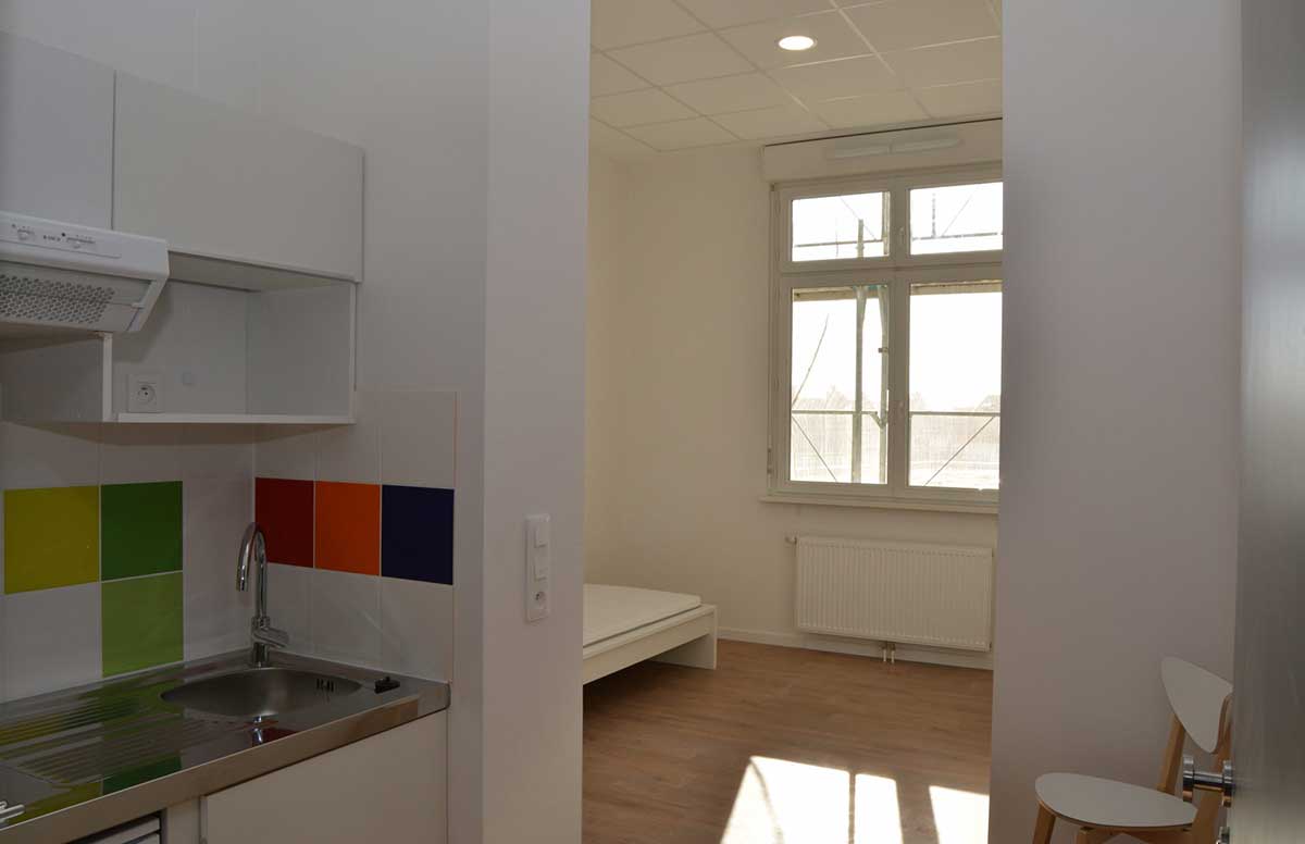 Cuisine et chambre logements étudiants à Strasbourg Résidence étudiante Sainte-Odile