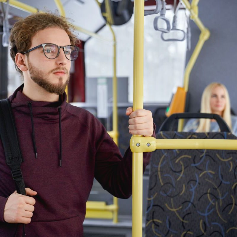 Tram, bus, vélo : quels transports choisir pour un étudiant en 2026 ?